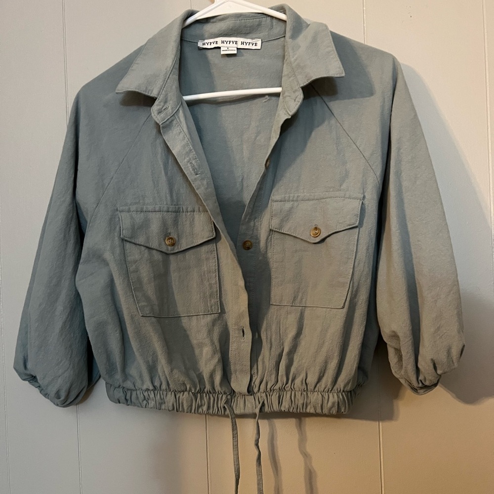 Only worn once. Boutique crop top. Size L fits more like XL